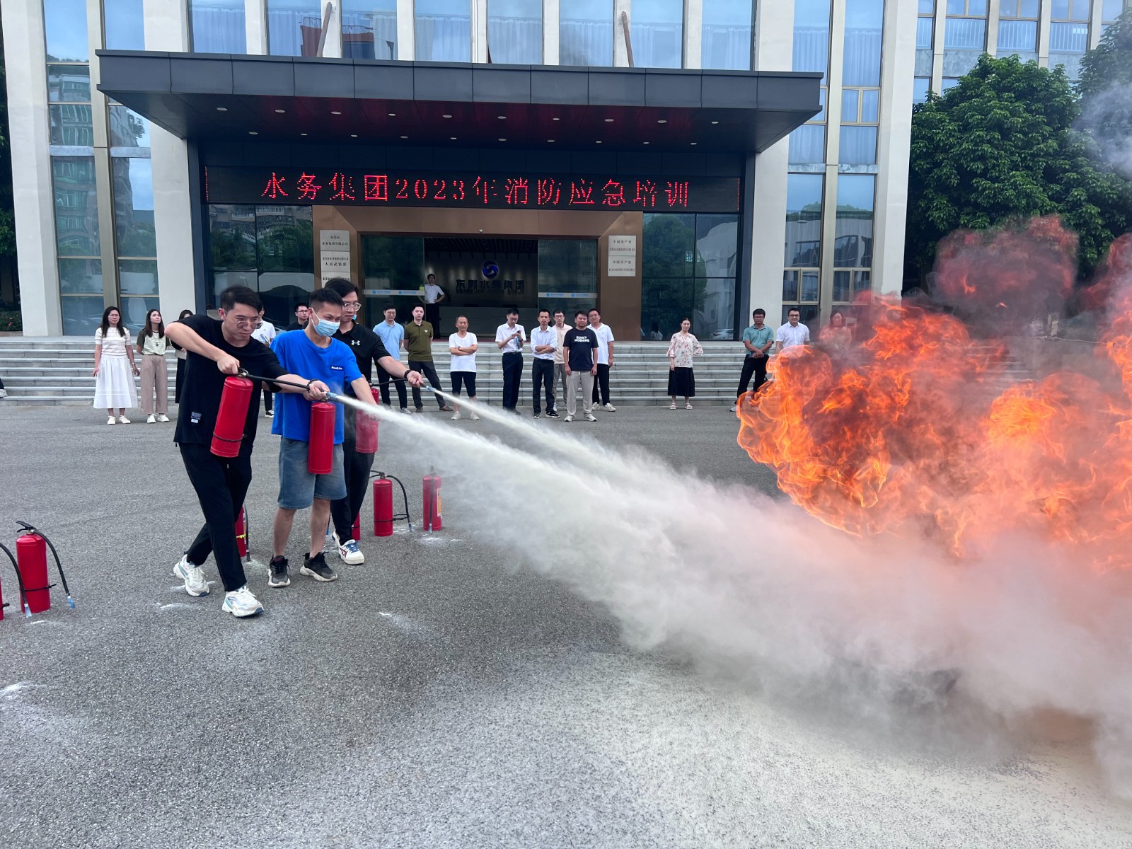 版面6-4.jpg 版面6-4.jpg