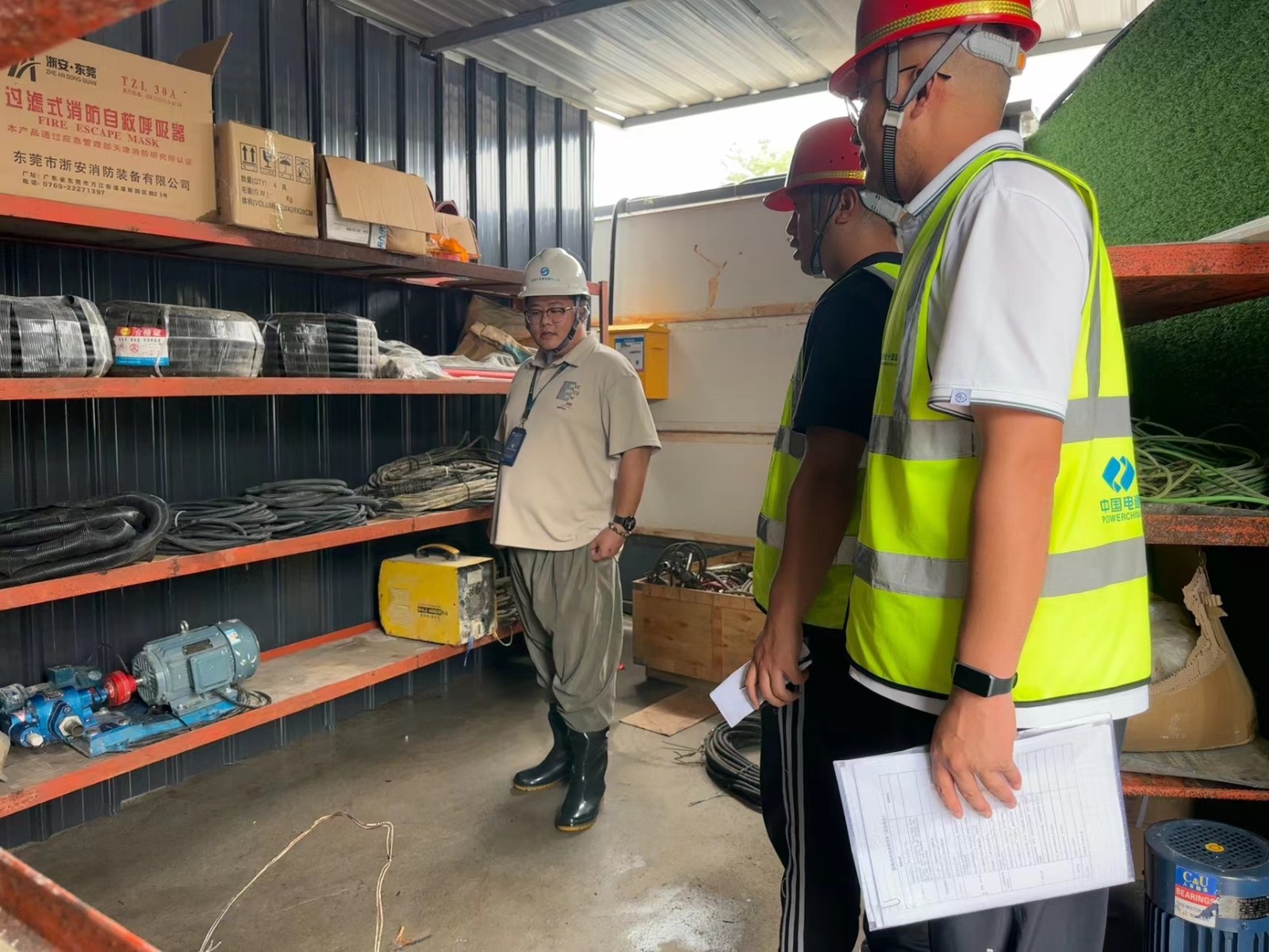 水务集团对防汛物资配备情况进行检查.jpg 水务集团对防汛物资配备情况进行检查.jpg