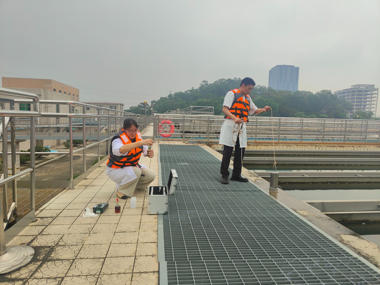 做好水质监测工作 (4).jpg 做好水质监测工作 (4).jpg