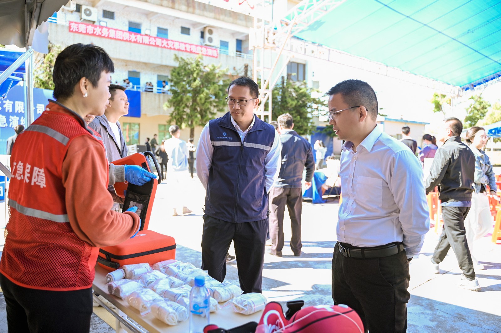 开展消防月游园活动 (3).JPG