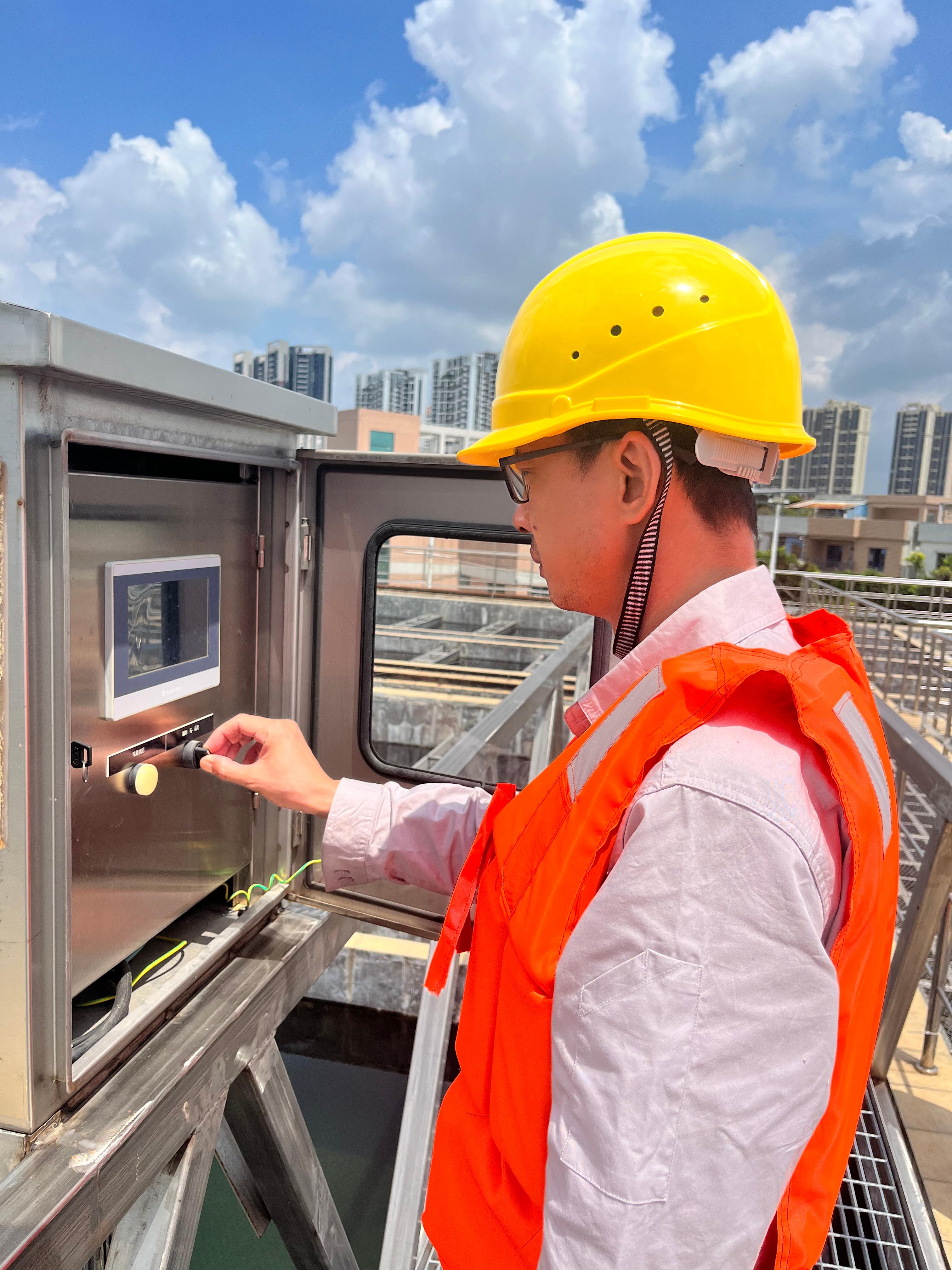 石龙黄洲水厂.jpg 石龙黄洲水厂.jpg